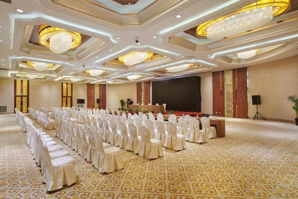 Beijing Baifuyi Hotel Екстер'єр фото