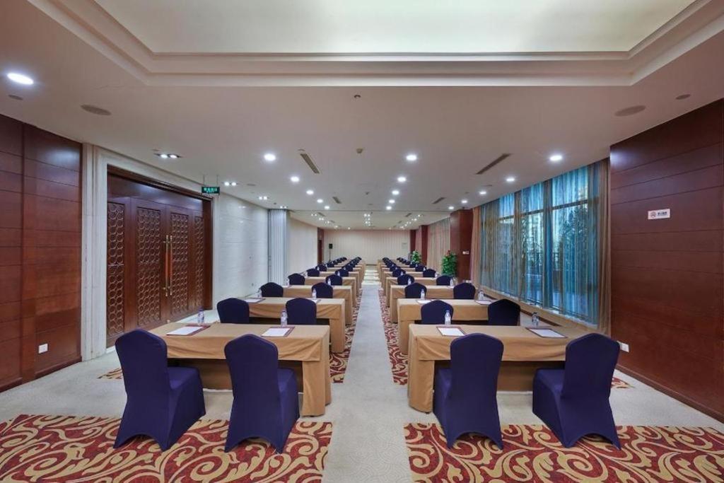 Beijing Baifuyi Hotel Екстер'єр фото
